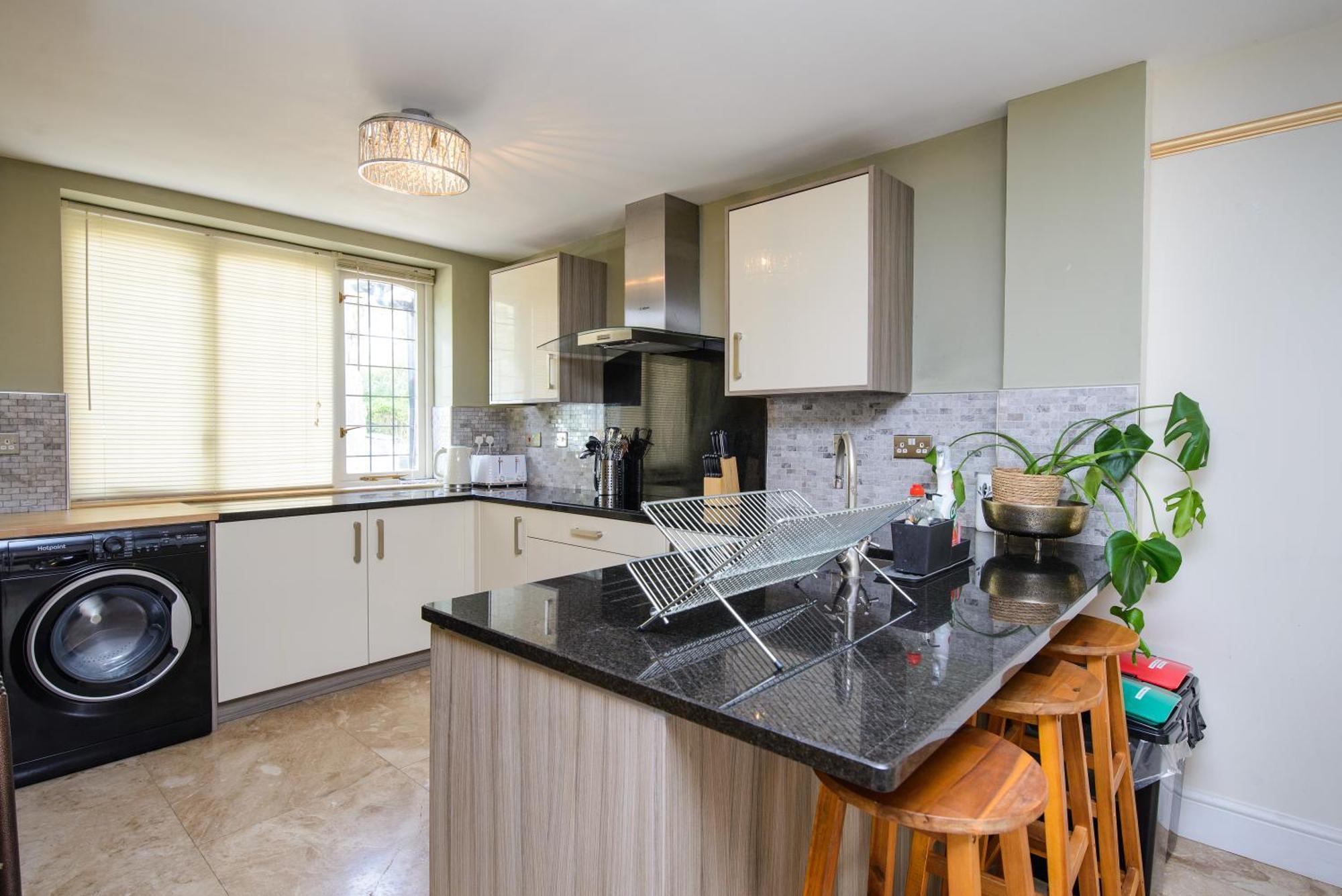 Deluxe 4 Or 5 Bed House With Hot Tub, Cinema Room Sleeps 15 แซฟฟรอนวอลเดน ภายนอก รูปภาพ